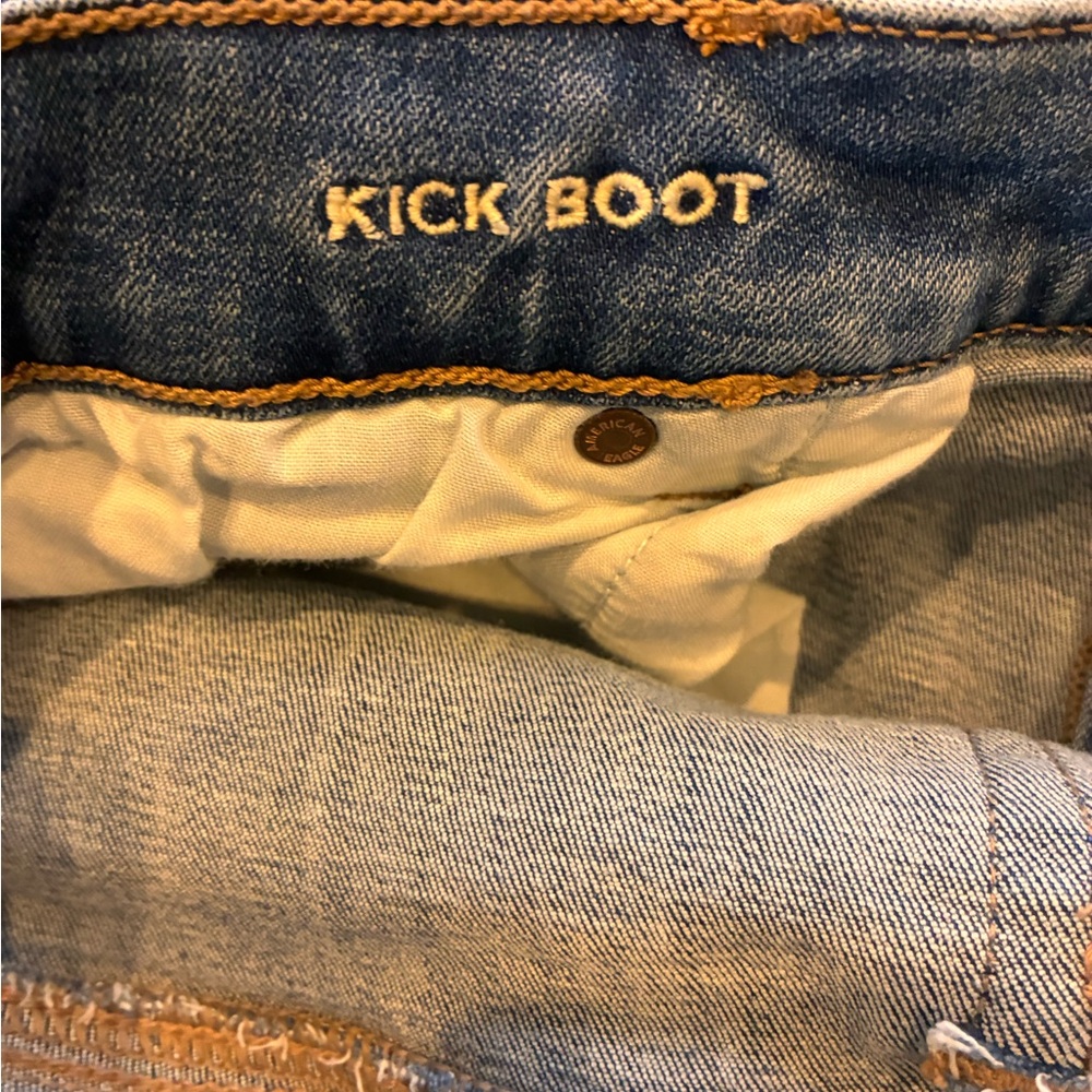American Eagle Outfitters Blue Flare Jeans - Picture 5 of 5